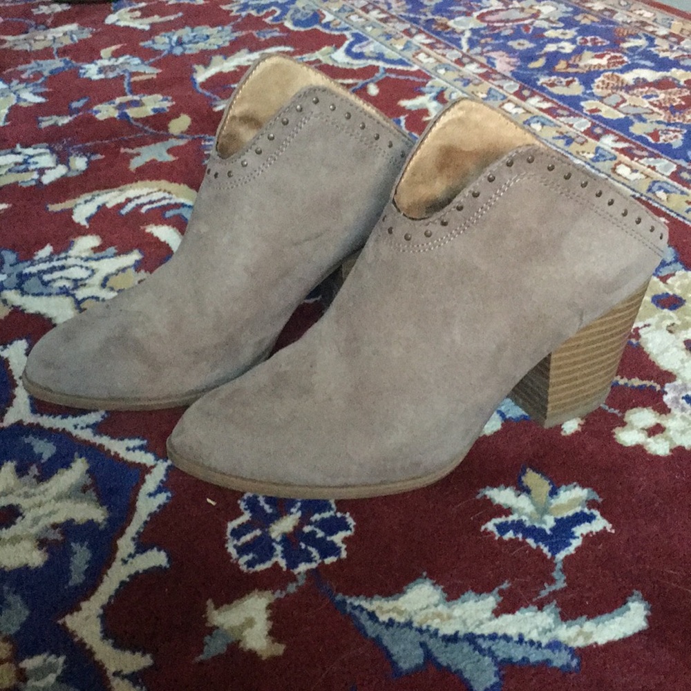 Low Heel Mule